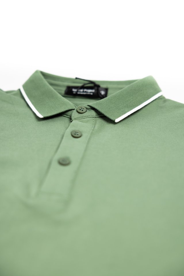 White Outline Polo Tee Shirt in Green 